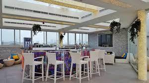 Level Lounge - Crowne Plaza Abu Dhabi