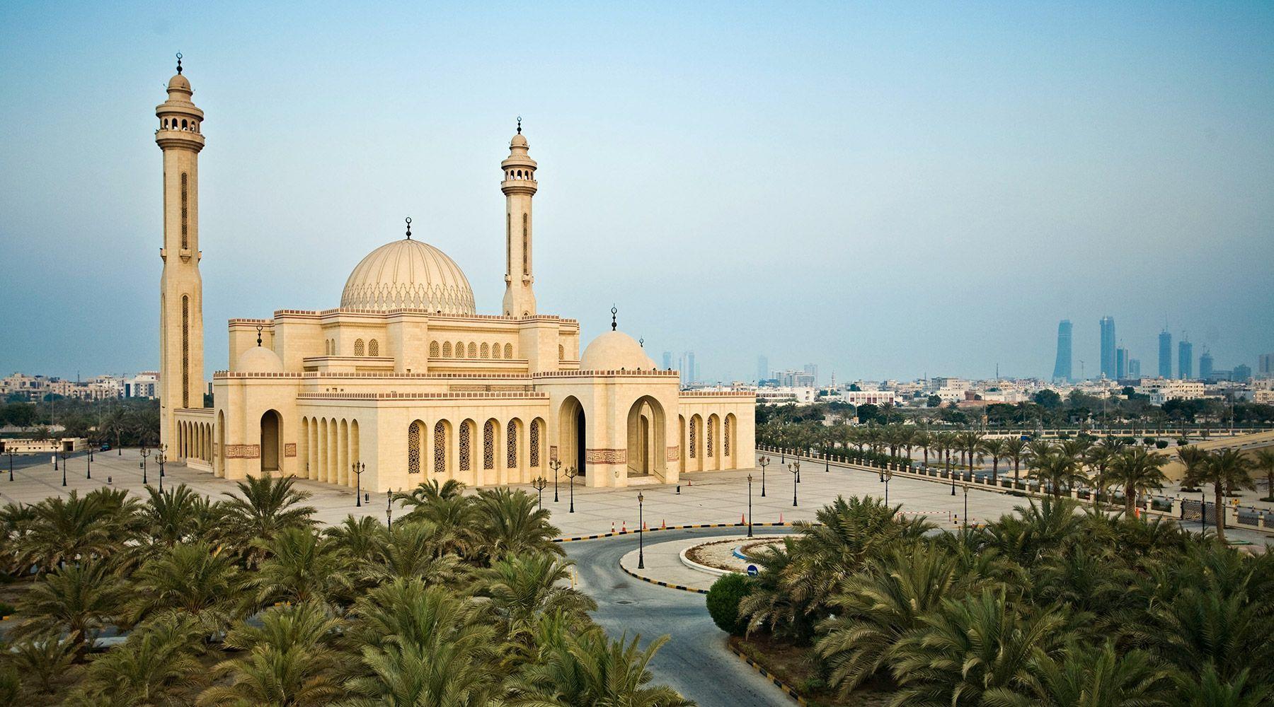 Al Fateh Grand Mosque