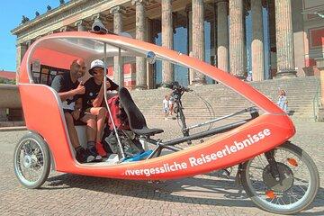 Individual City Tour - 
Rickshaw Sightseeing in Berlin