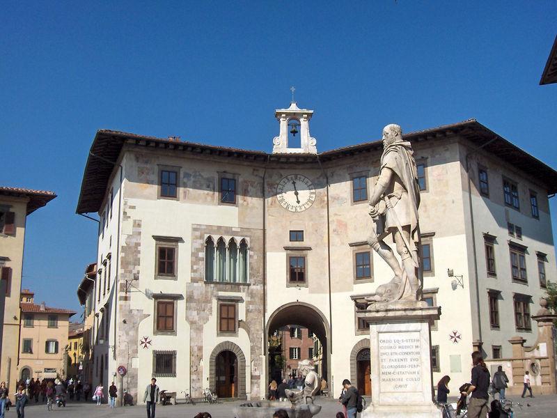 Knights' Square (Piazza dei Cavalieri)