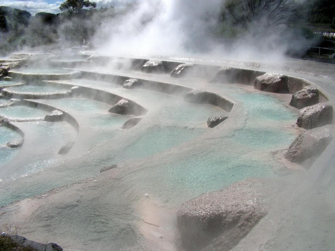 Wairakei-Terrassen und Thermal-Gesundheitsbad