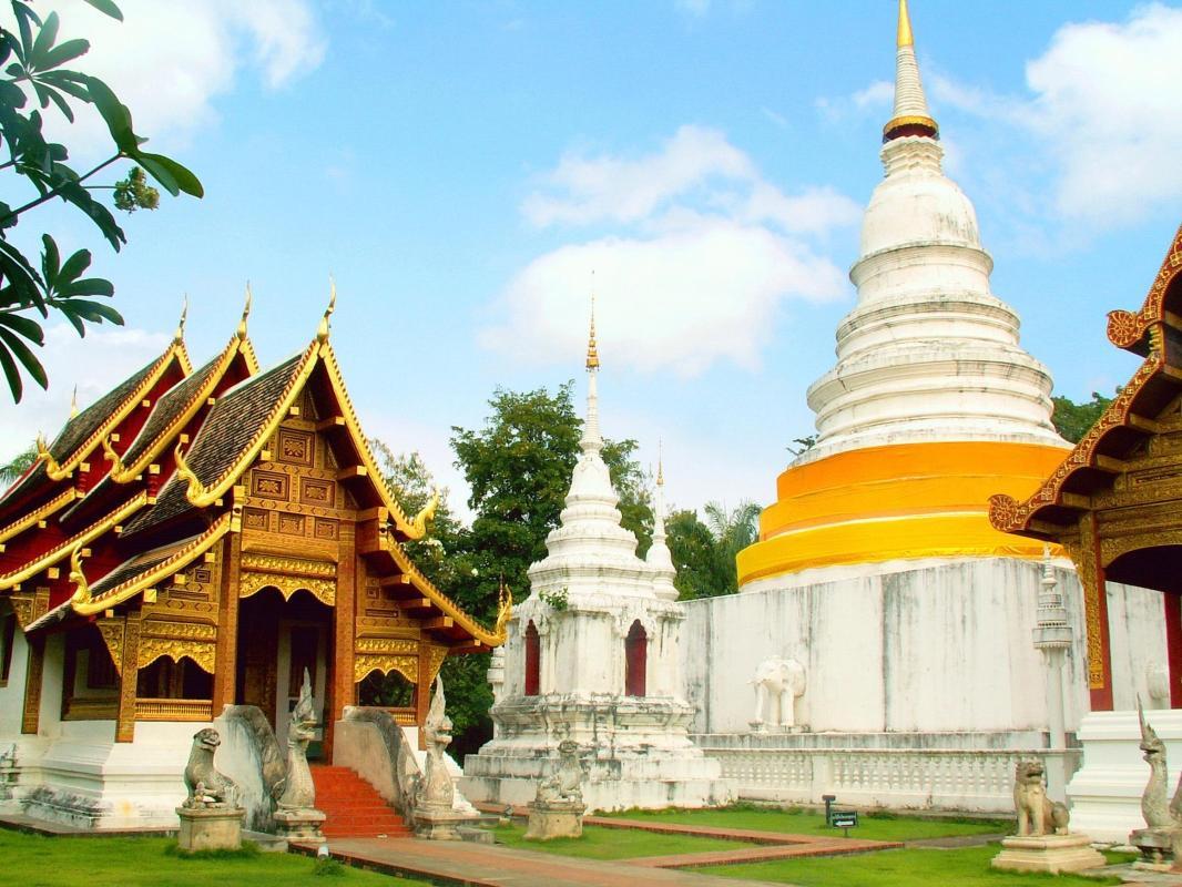 Wat Phra Singh Waramahawihan