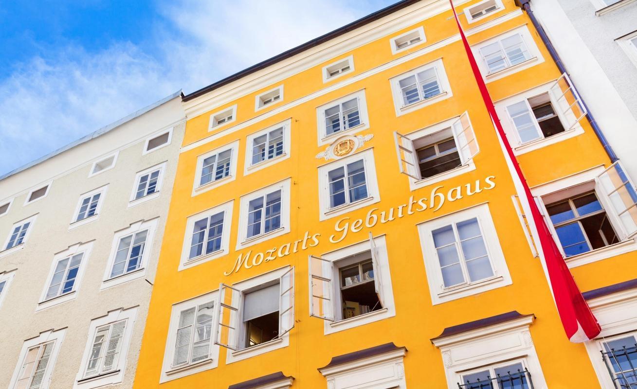 Mozart’s Birthplace (Mozarts Geburtshaus)