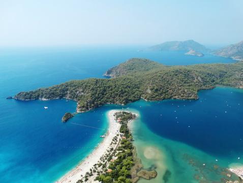 Strand von Ölüdeniz und Blaue Lagune