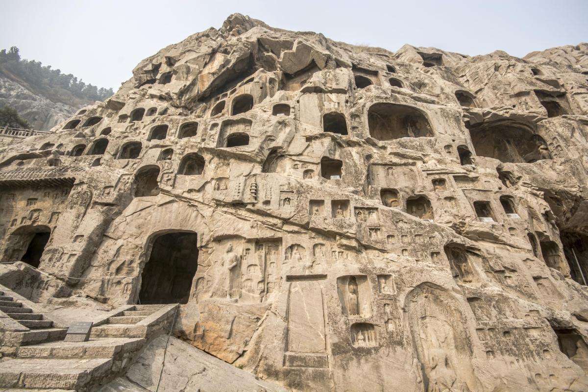 Longmen Grottoes (Longmen Caves)