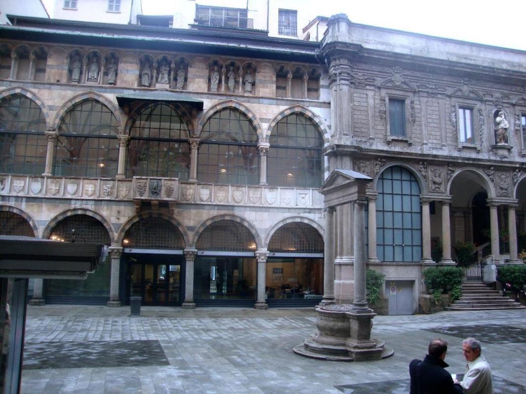 Piazza Mercanti