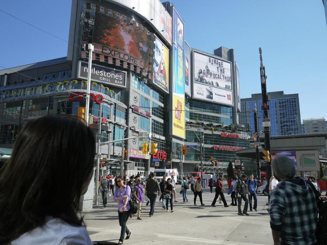 Yonge-Dundas Square