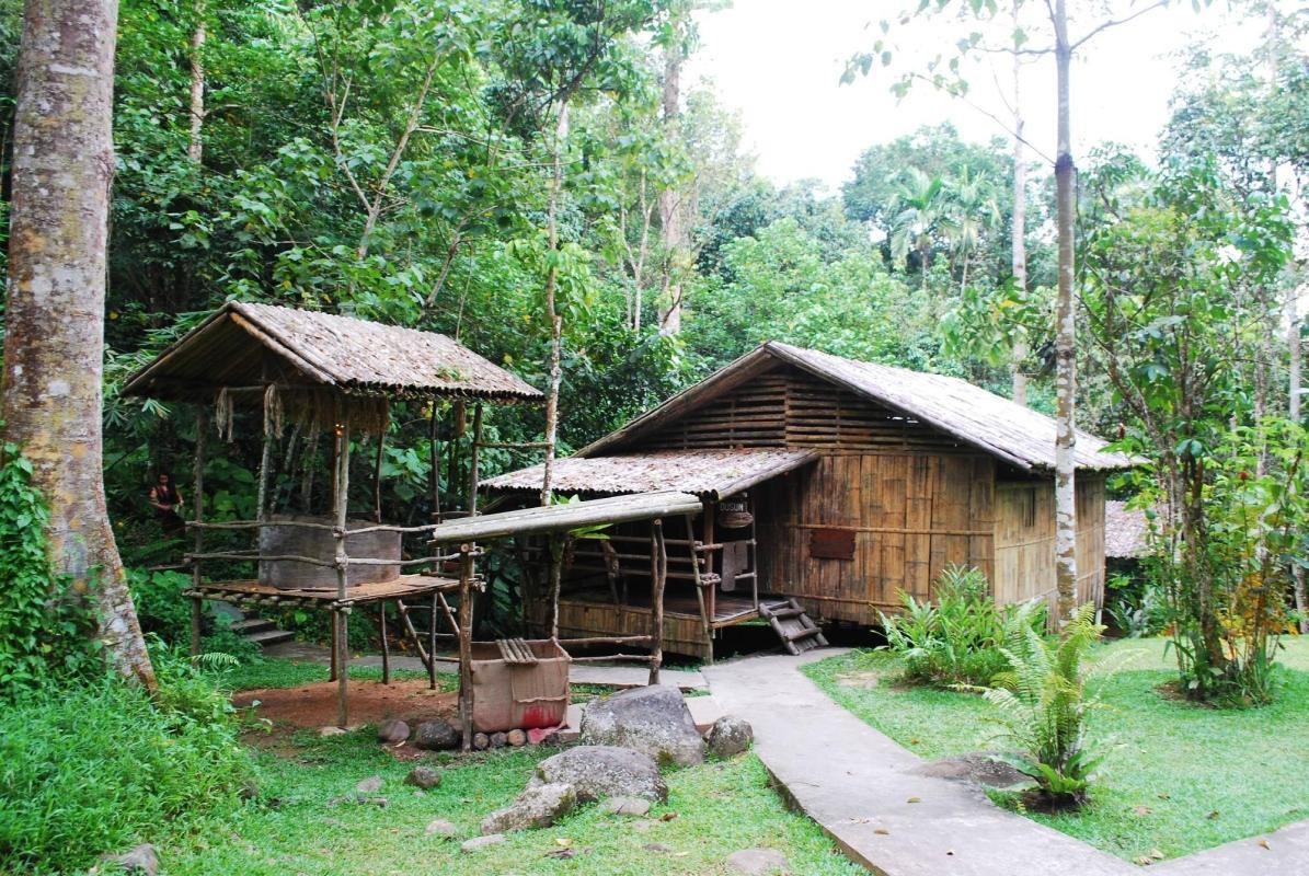 Mari Mari Cultural Village