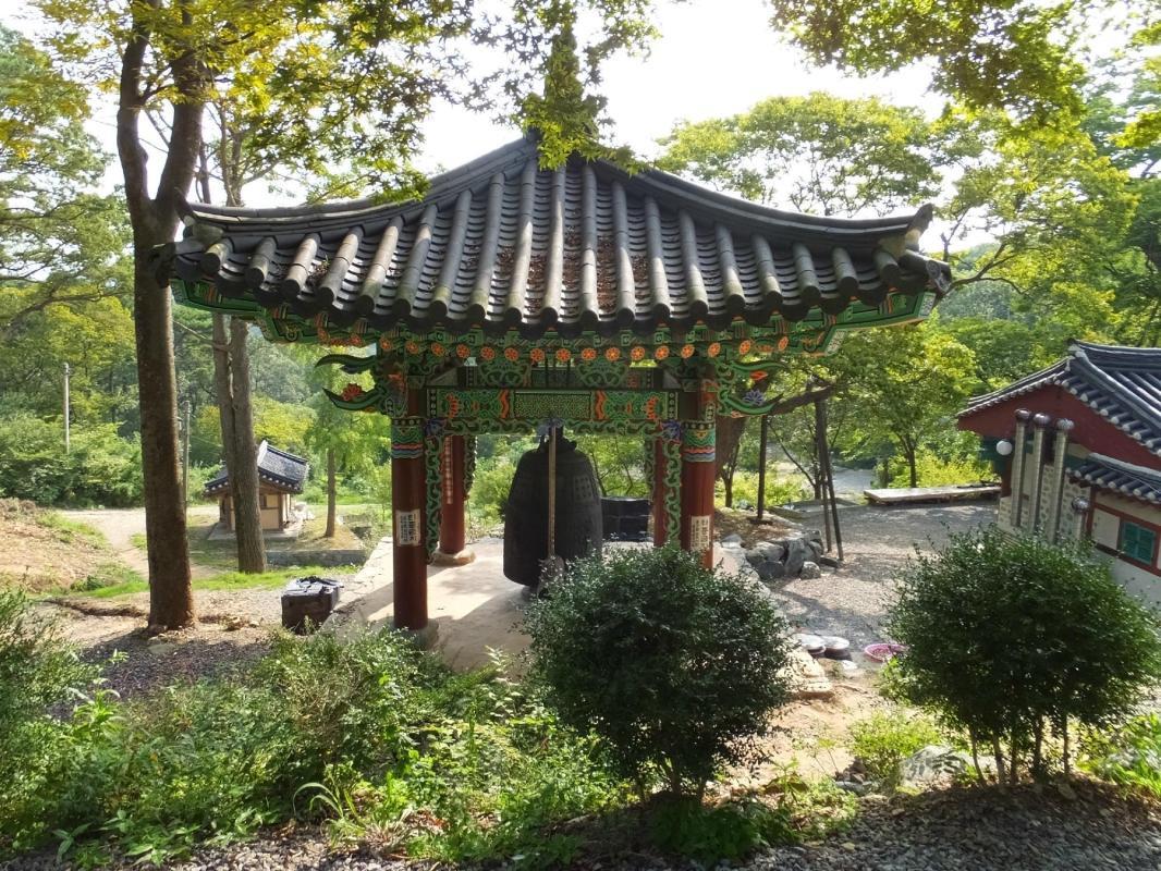 Haedong Yonggung Temple (Haedong Yonggungsa)