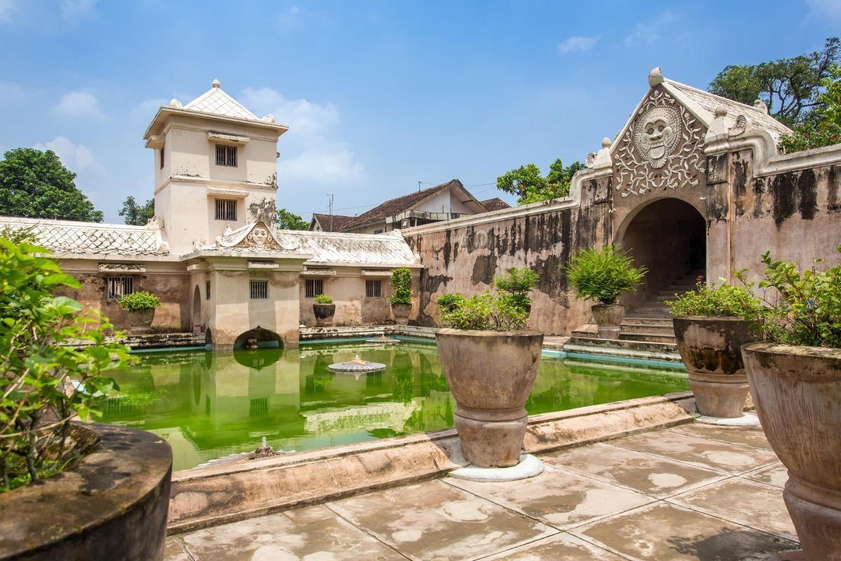 Water Castle (Taman Sari)