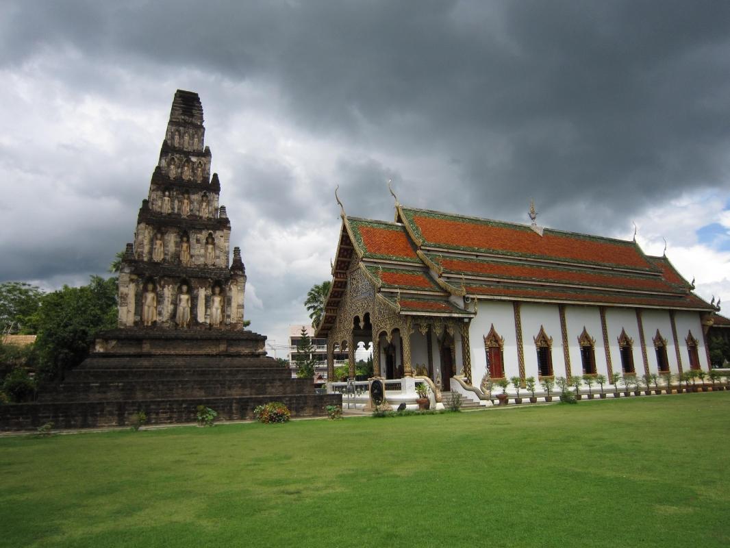 Wat Kukut (Wat Chama Thewi)