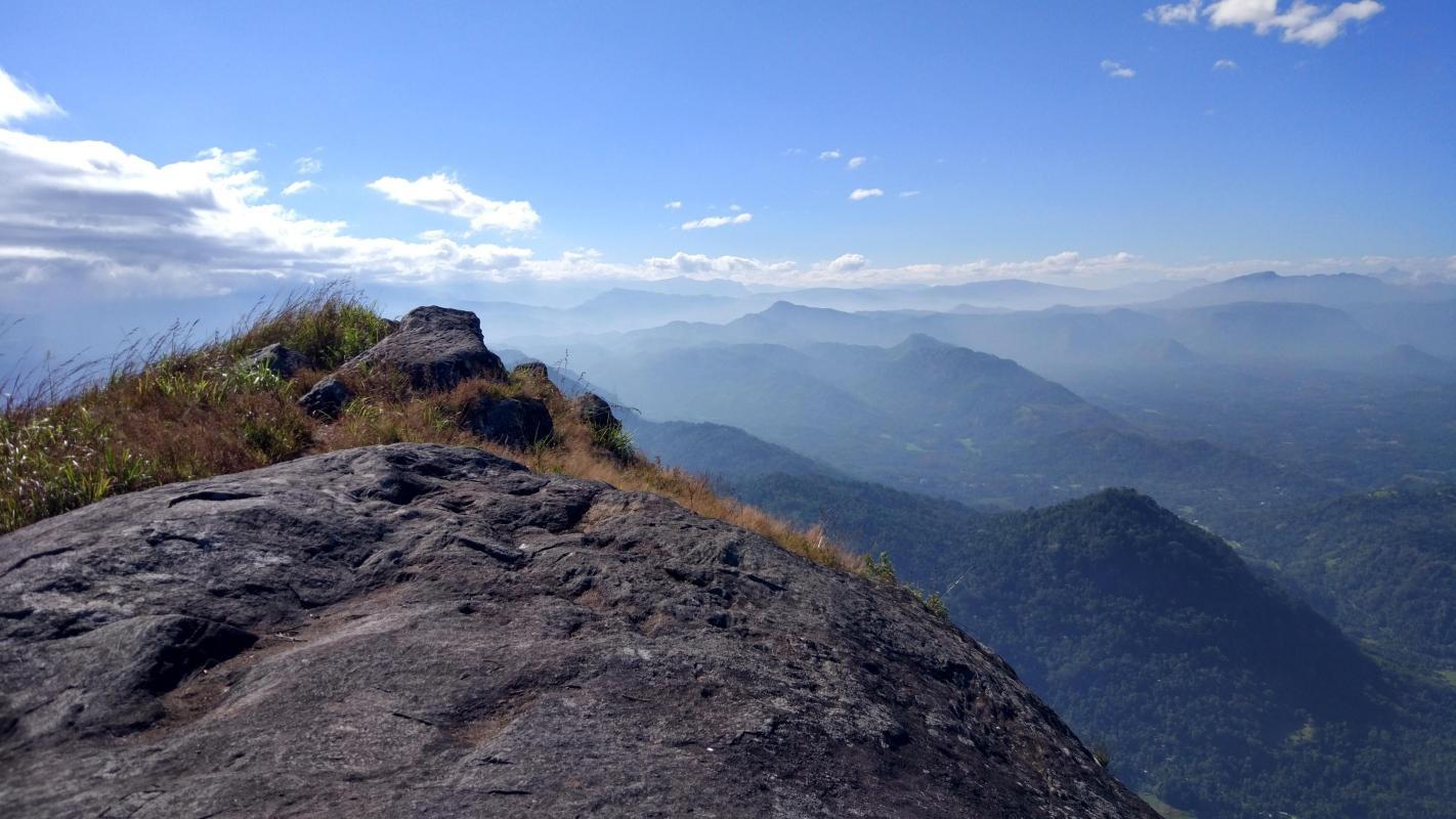 Alagalla Mountain Range