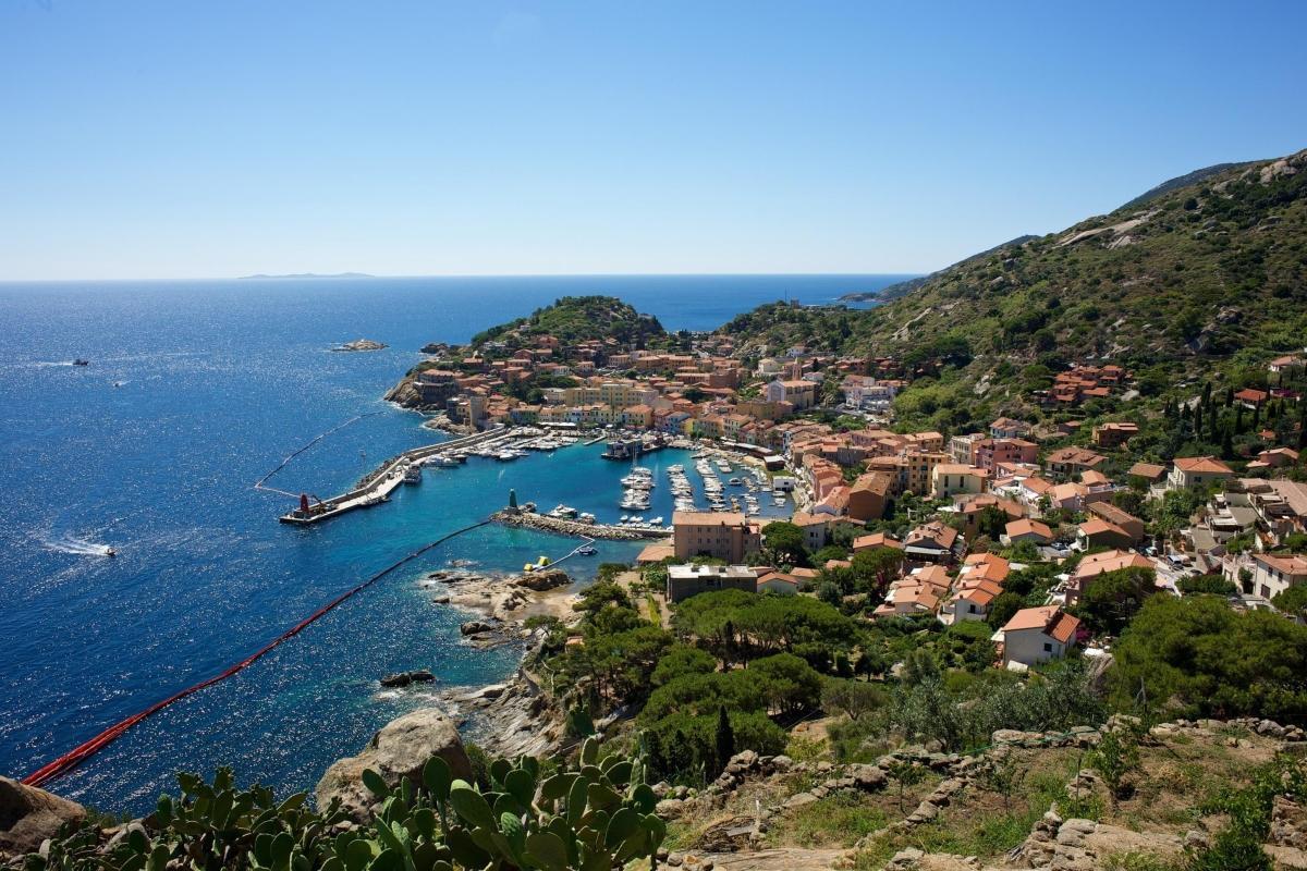 Giglio Island (Isola del Giglio)