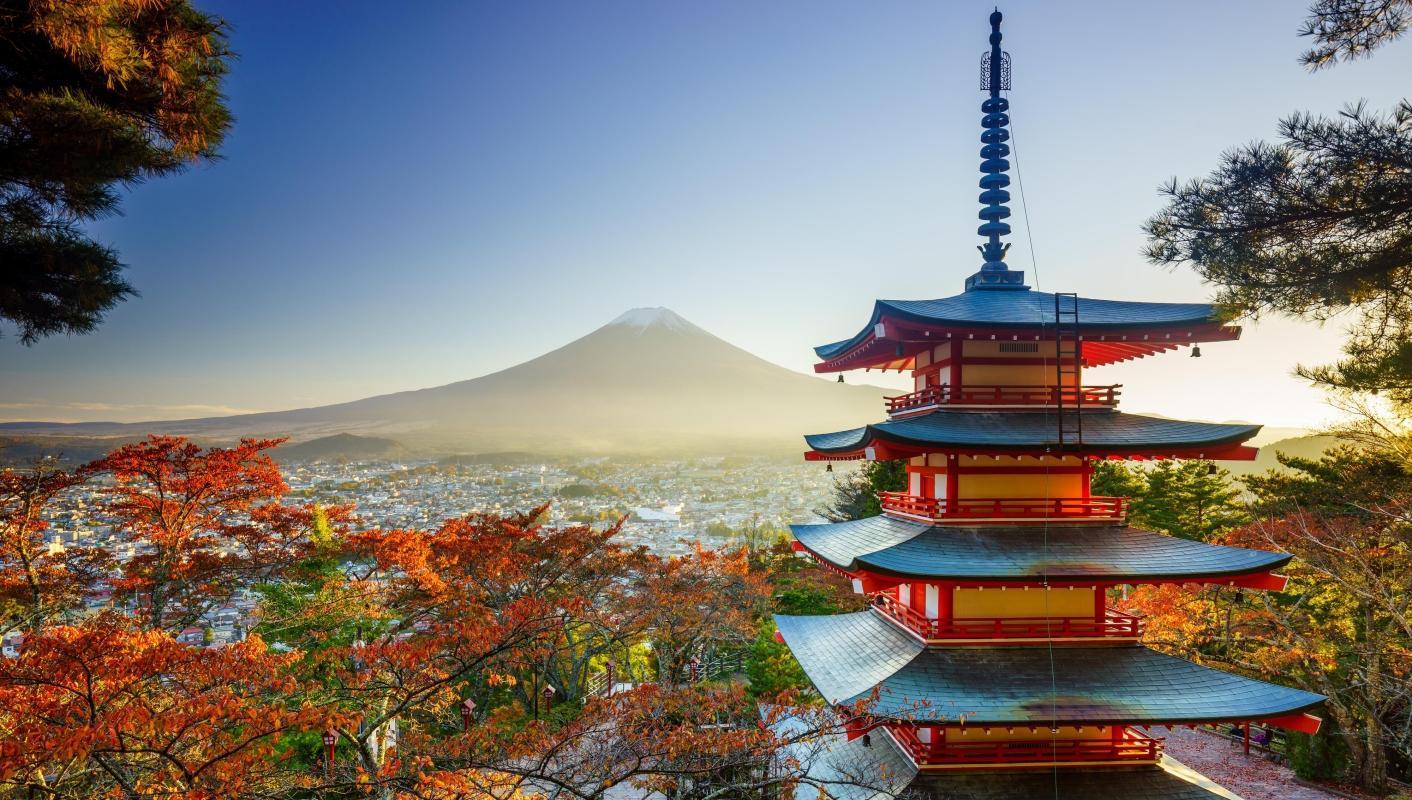 Fujiyoshida Sengen Shrine (Kitaguchi Hongu Fuji Sengen Jinja)