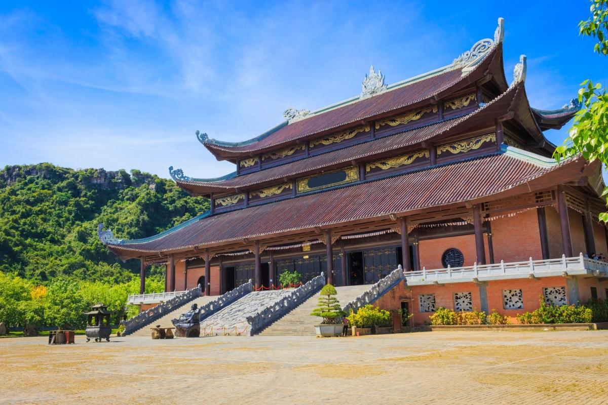 Bai Dinh Pagoda (Chua Bai Dinh)