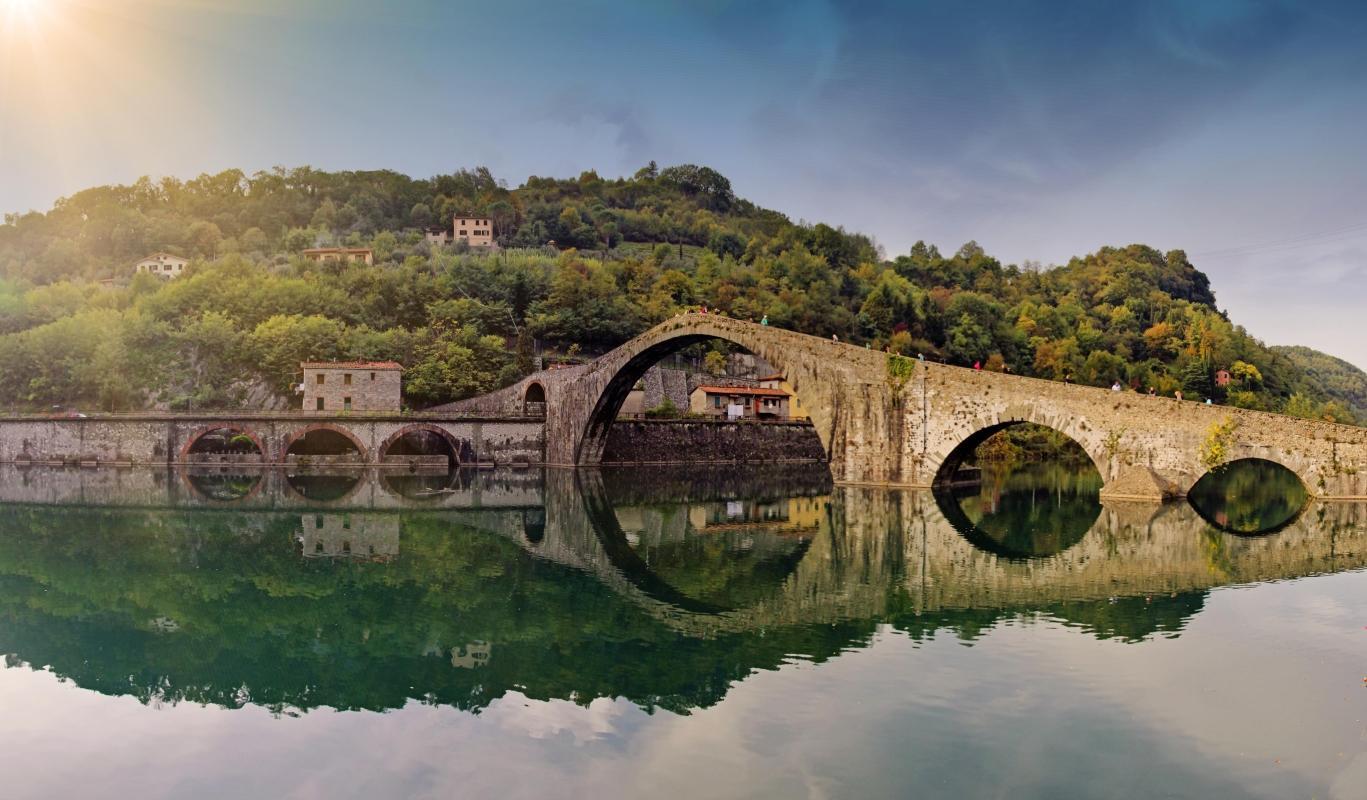 Teufelsbrücke (Teufelsbrücke oder Maddalena-Brücke)