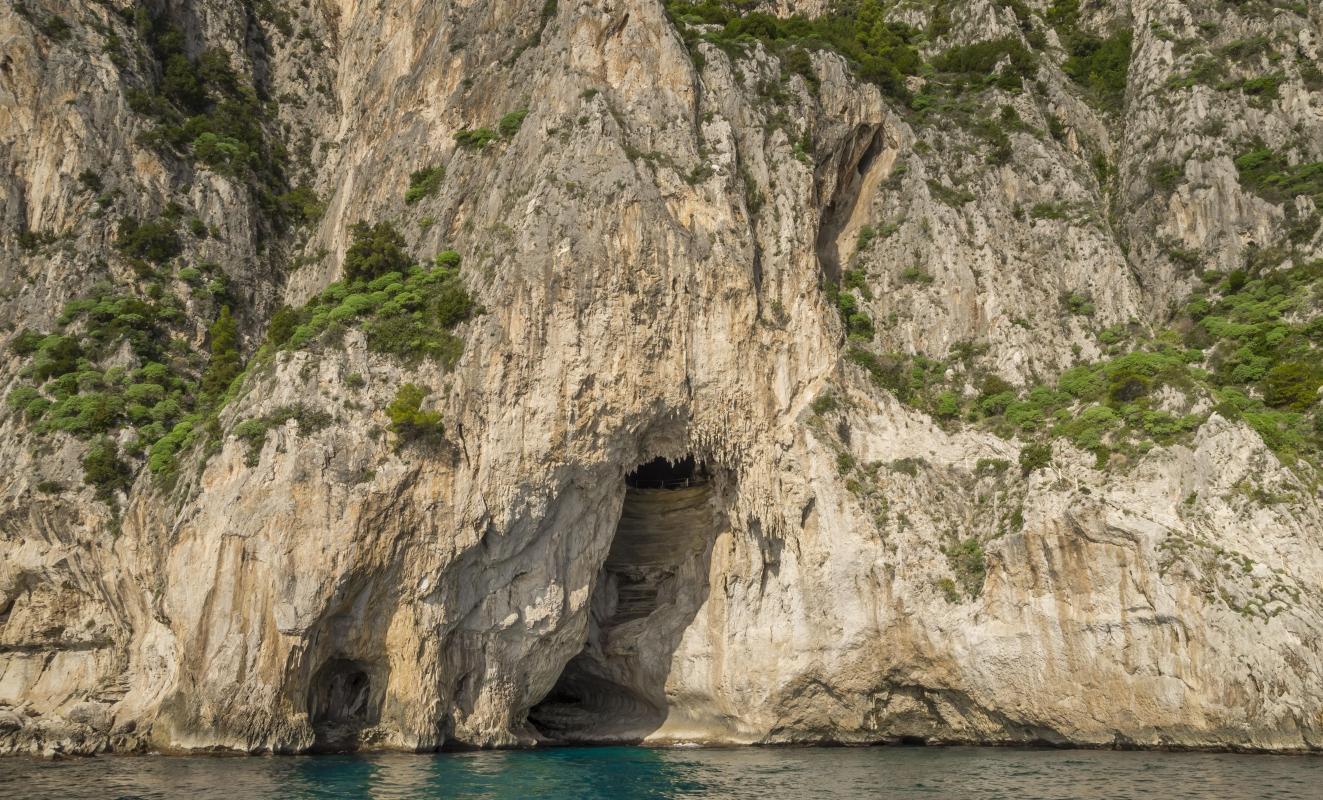 White Grotto (Grotta Bianca)