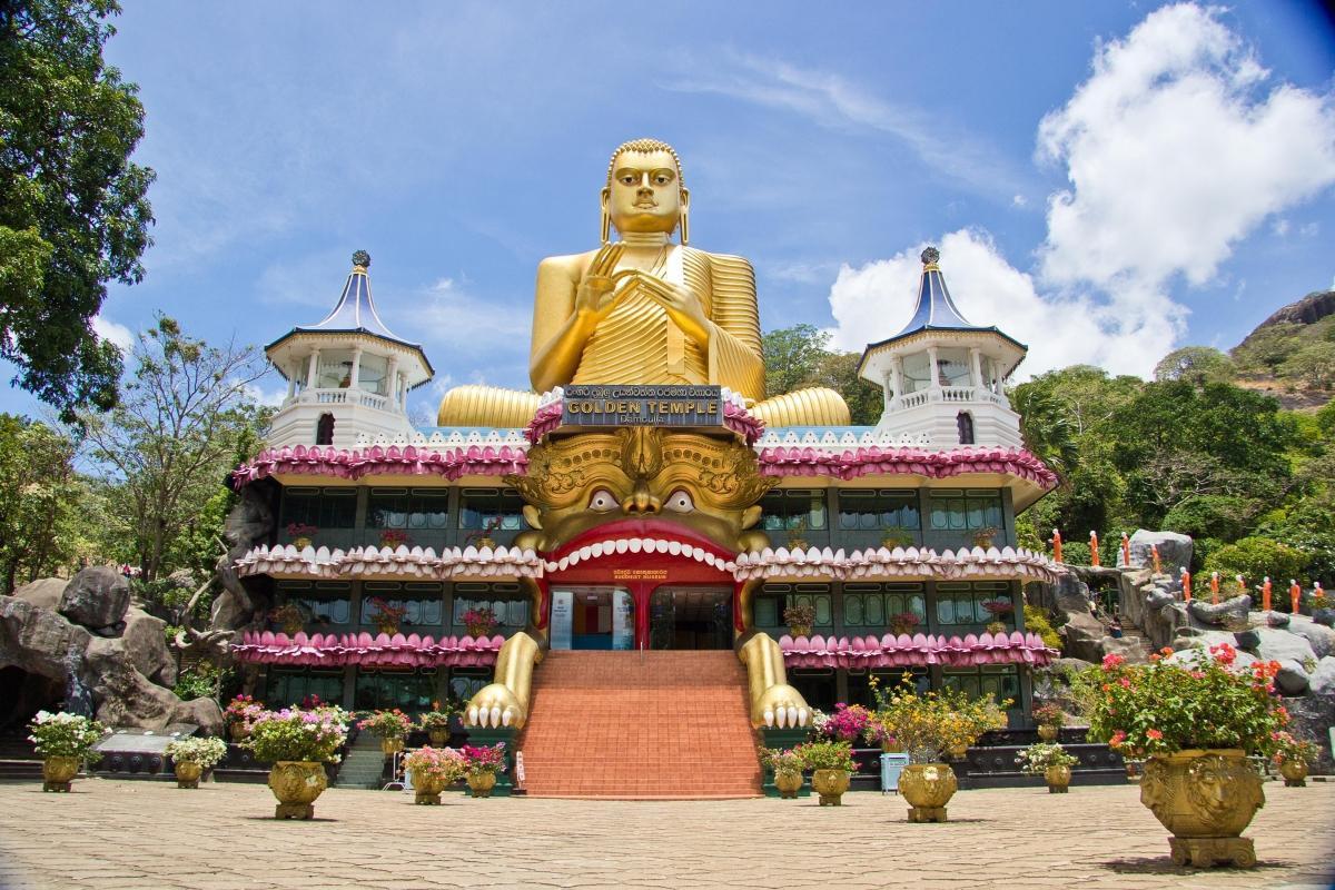 Dambulla Cave Temple (Golden Temple of Dambulla)