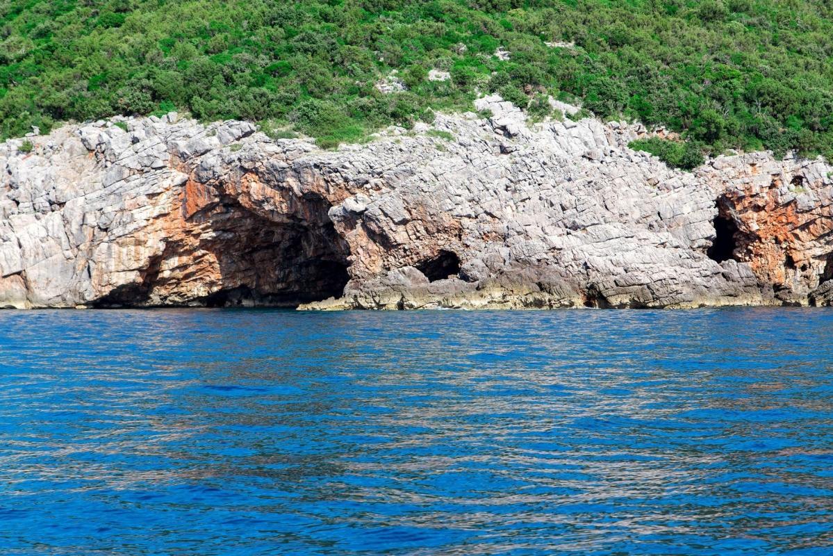 Blue Cave (Plava Spilja)