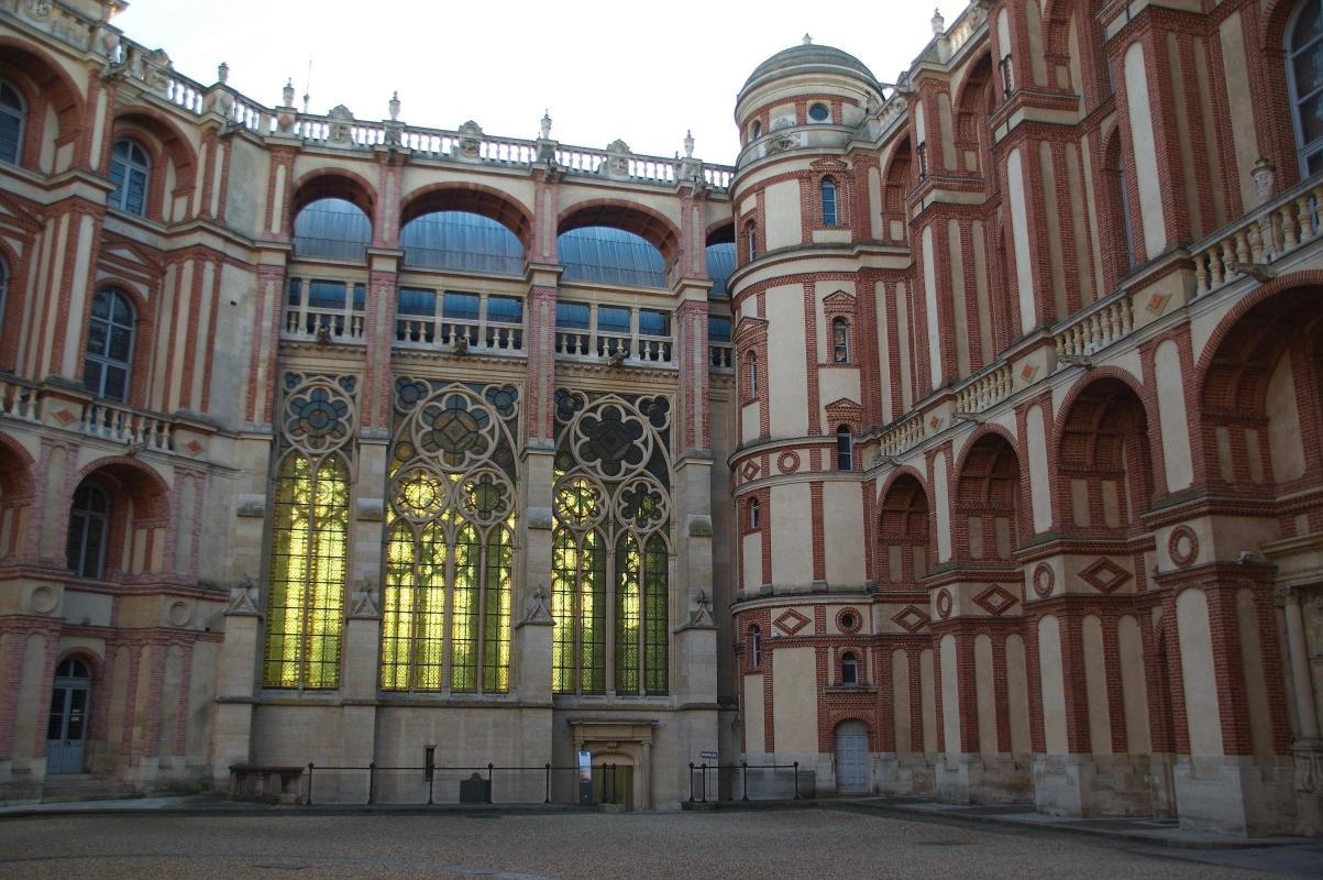 National Archeology Museum (Musée d'Archéologie Nationale)