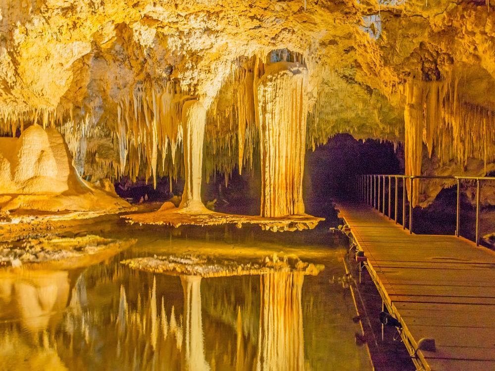 Lake Cave