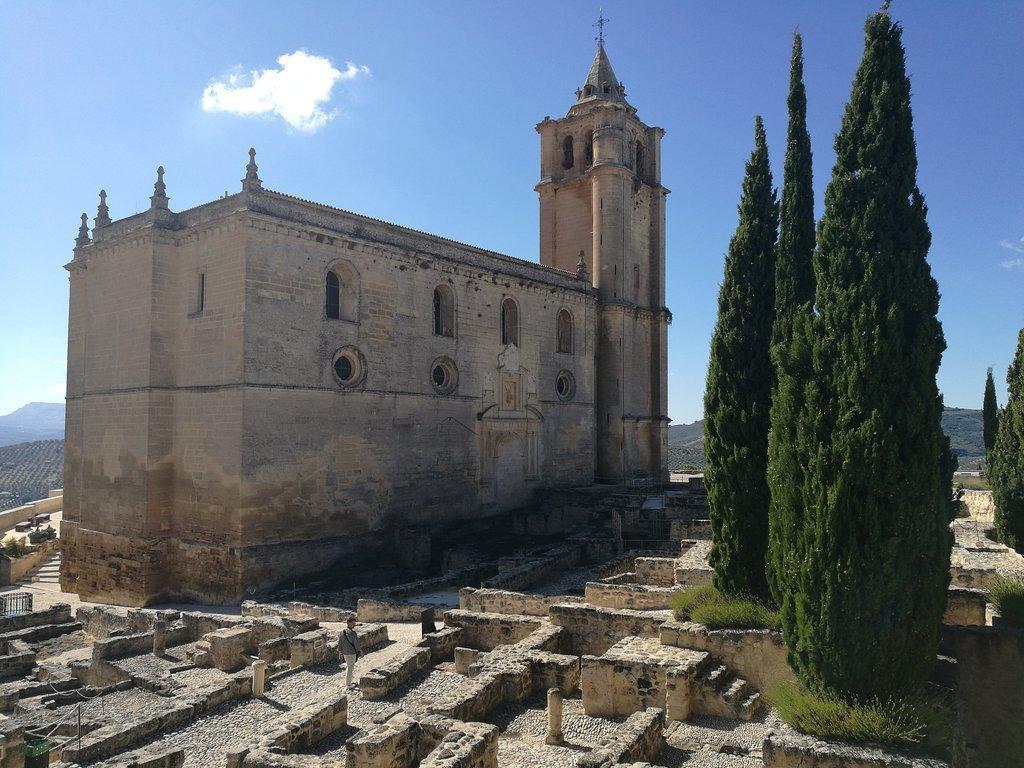 La Mota Fortress (Fortaleza de lat Mota)