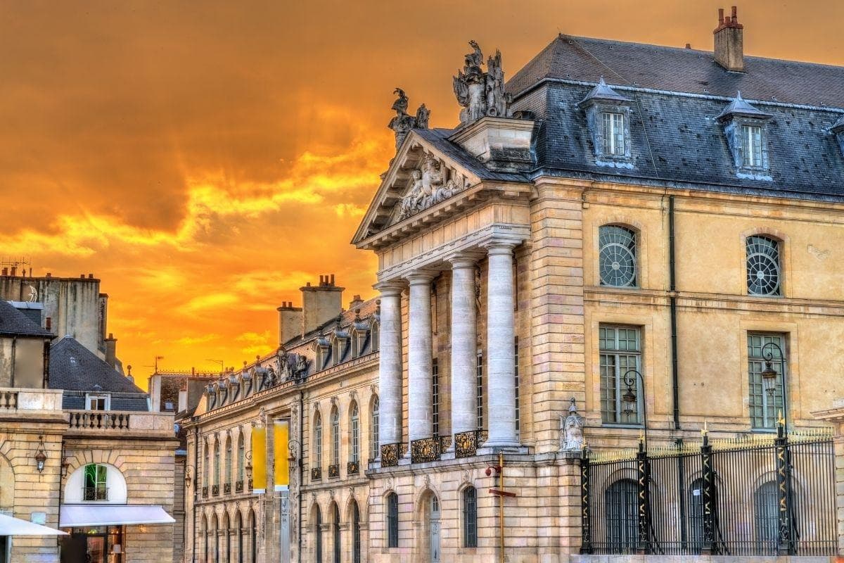 Dijon Ducal Palace (Palais des Ducs et des Etats de Bourgogne)