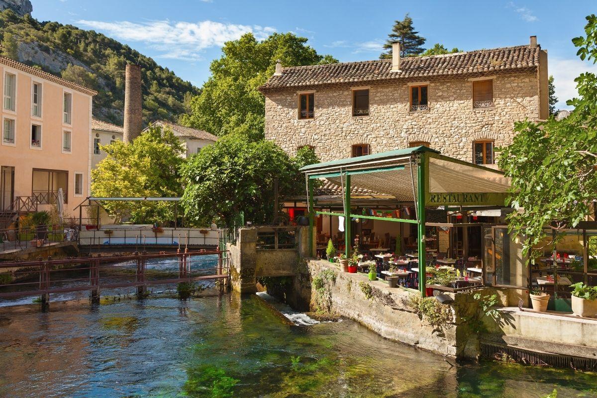 Fountain of Vaucluse (Fontaine-de-Vaucluse)