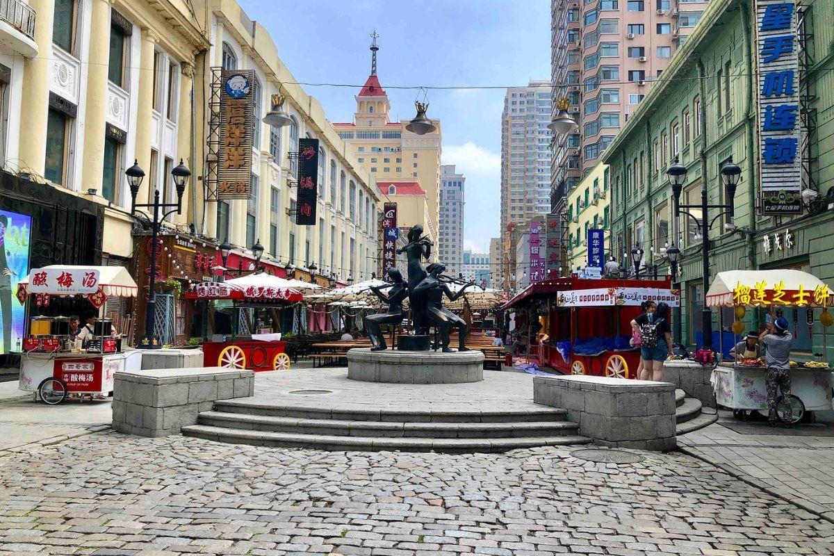 Harbin Central Street (Zhongyang Pedestrian Street)