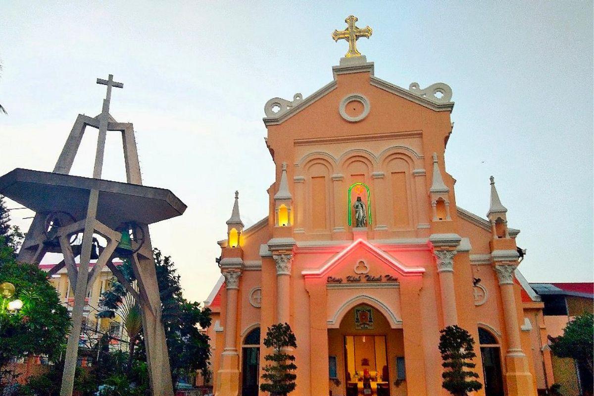 Cathedral Diocese of Can Tho (Nha Tho Chinh Toa Can Tho)