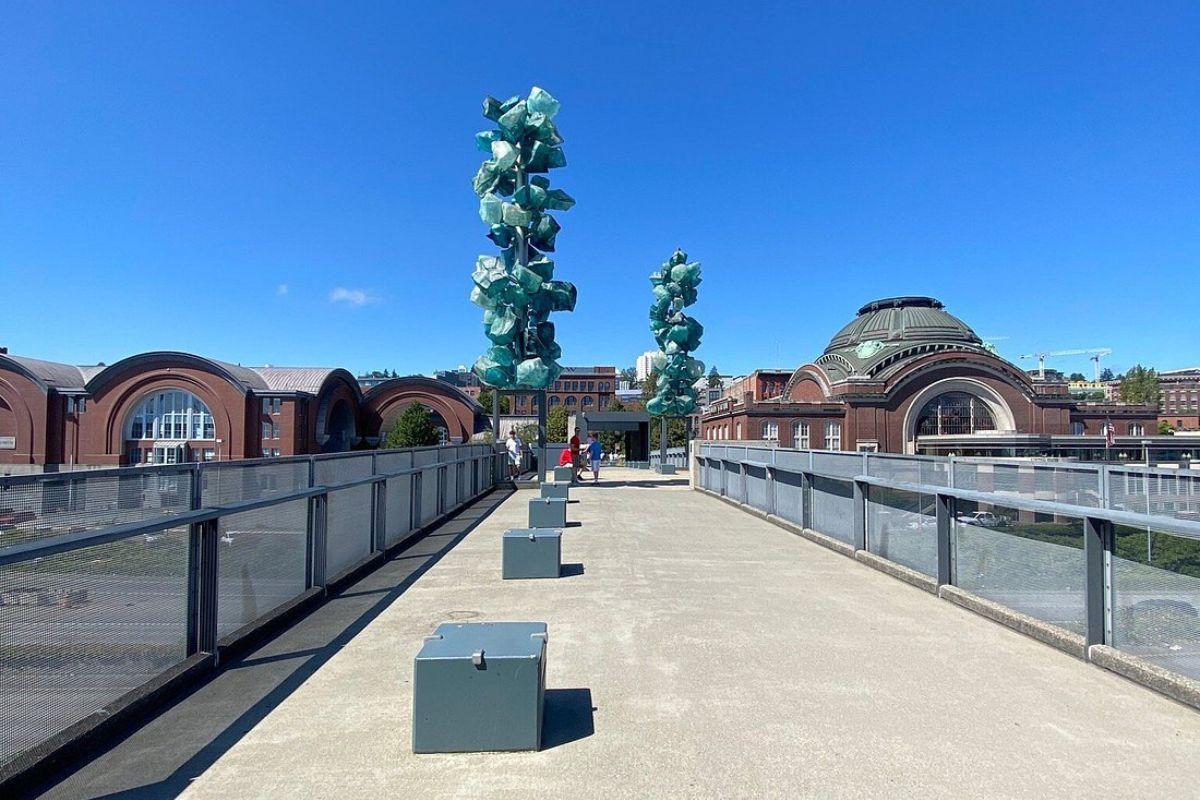 Chihuly Bridge of Glass