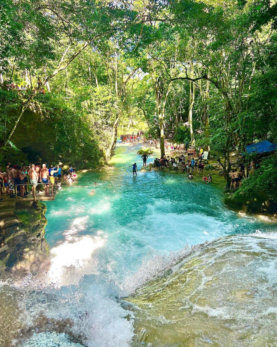 Dive into the Jamaican captivating waterfalls